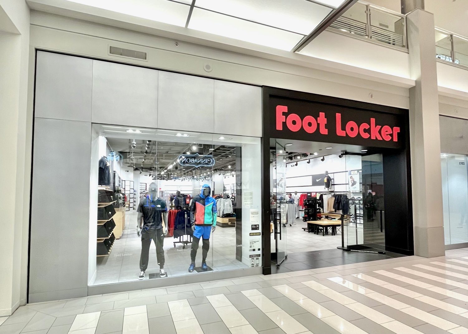 Foot live locker chat Foot Locker’s